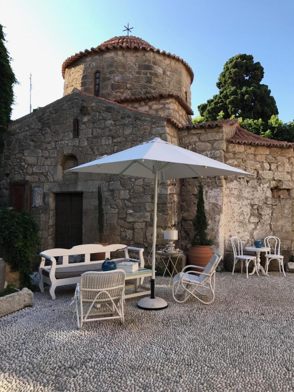 Saint Artemios Hotel And Oriental Suites Rhodes City Екстер'єр фото