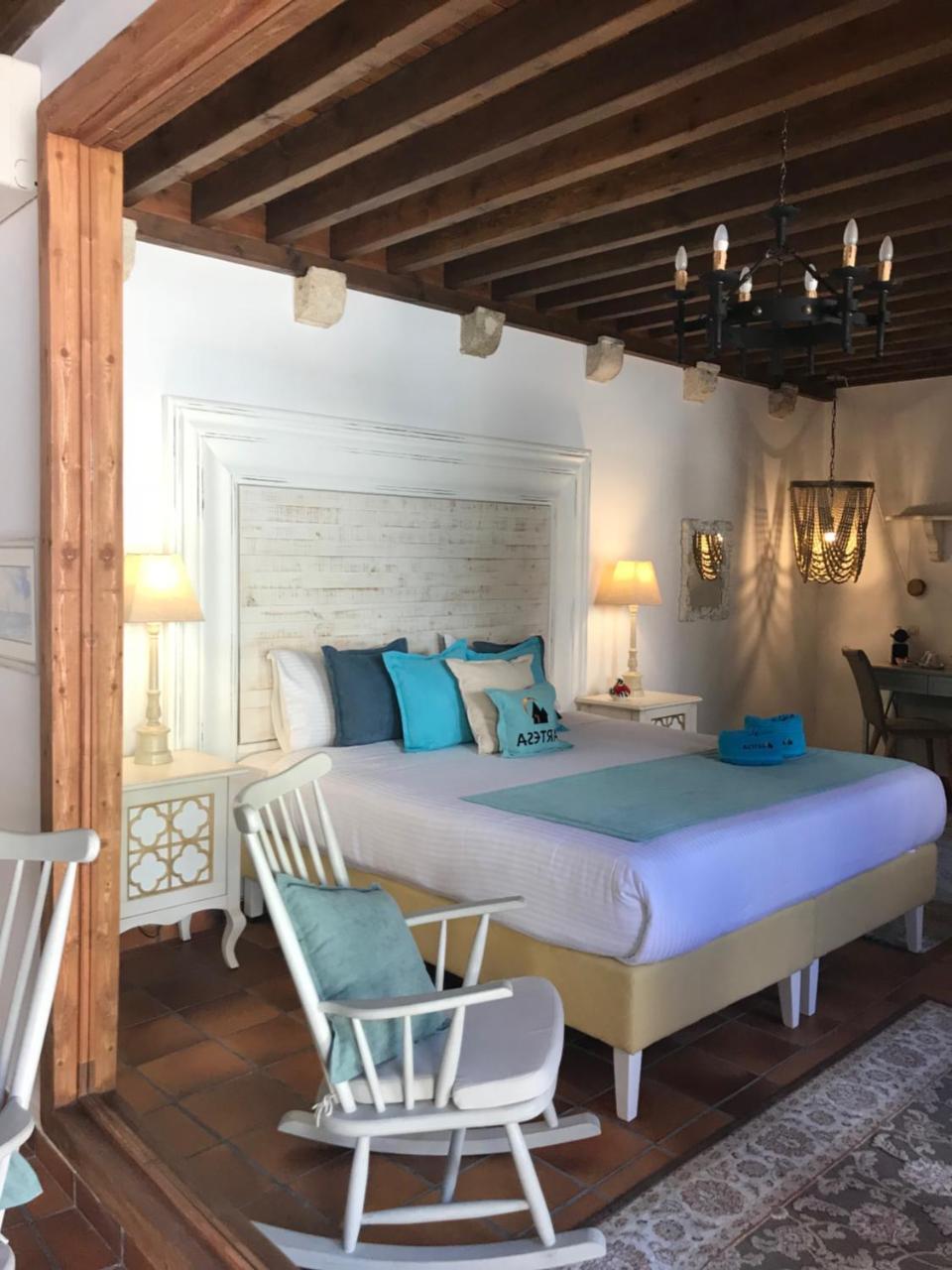 Saint Artemios Hotel And Oriental Suites Rhodes City Екстер'єр фото