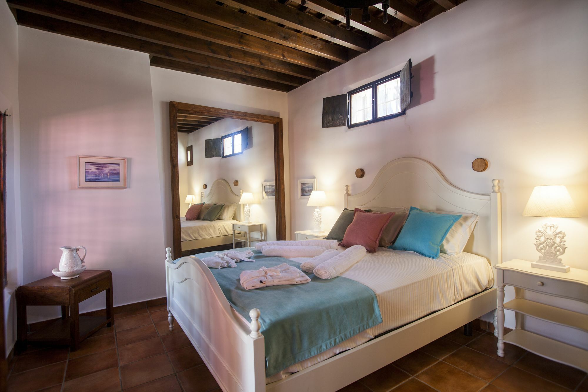 Saint Artemios Hotel And Oriental Suites Rhodes City Екстер'єр фото