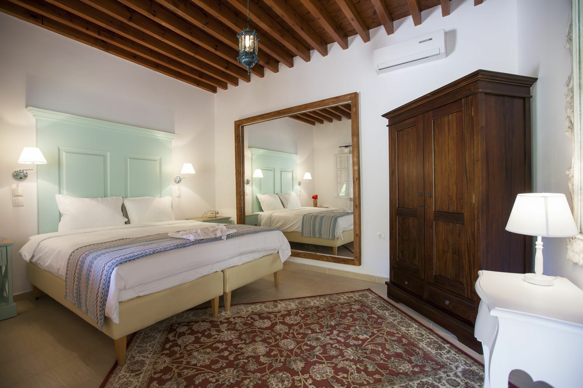 Saint Artemios Hotel And Oriental Suites Rhodes City Екстер'єр фото