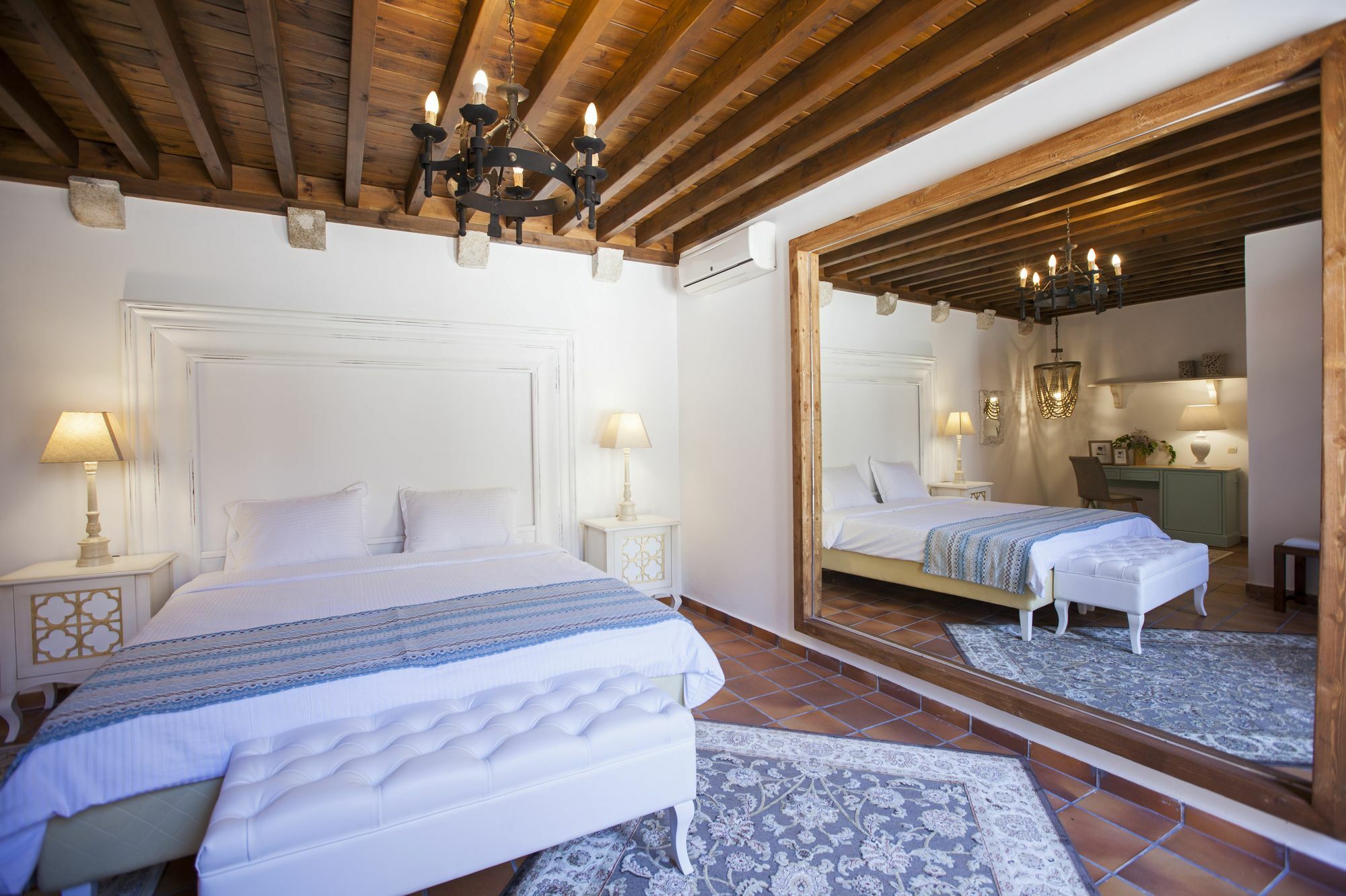 Saint Artemios Hotel And Oriental Suites Rhodes City Екстер'єр фото